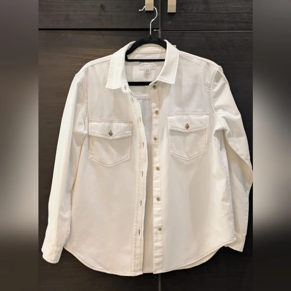 American Eagle Outfitters Cream Denim  Button-Down Shirt with Chest Pockets - Picture 7 of 7